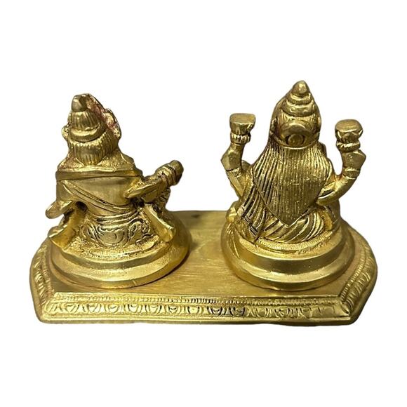 6" Goddess Lakshmi and Lord Kuber Statue in Brass Handmade Sculpture Decor - Picture 2 of 5